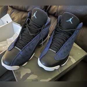 Jordan 13 only wore them 2x clean still have box for sale 100 obo